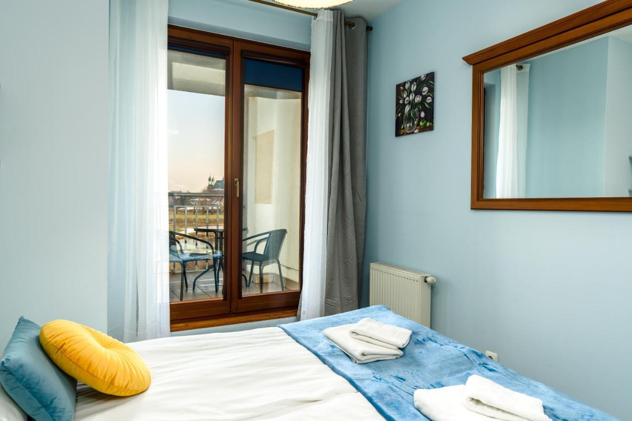 Sleepway Apartments- Szyperska Poznan Luaran gambar