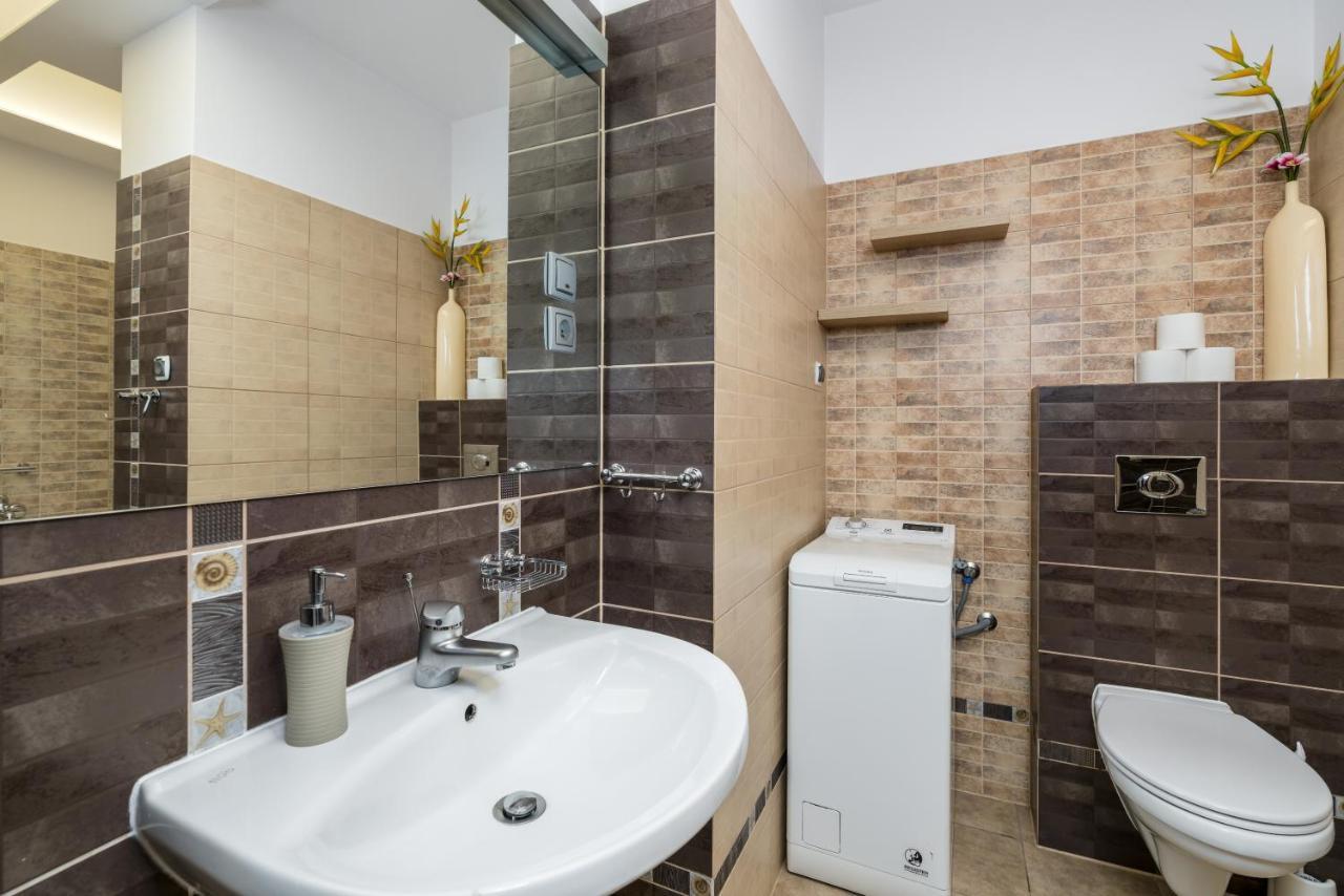 Sleepway Apartments- Szyperska Poznan Luaran gambar